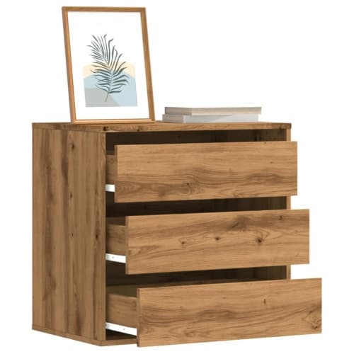 Byrå ek 60x41x58 cm konstruerat trä