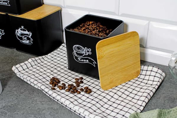 SET MED 4 KÖKSBEHÅLLARE FÖR LÖSA PRODUKTER 4263