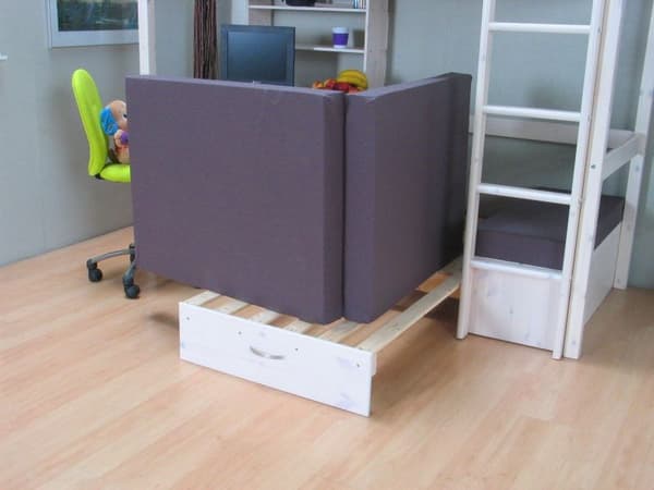 Kids højseng med sofa, skriveplade og reol hvid/grå.