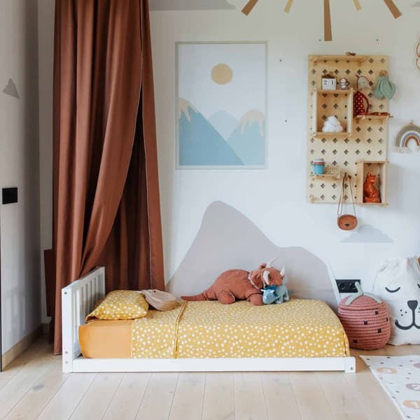 Upphöjd säng för barn, golvsäng, Montessori-säng, Småbarnssäng, Sängstomme i trä, Sängstomme i trä, Tältsäng, Barnsäng, födelsedagspresent