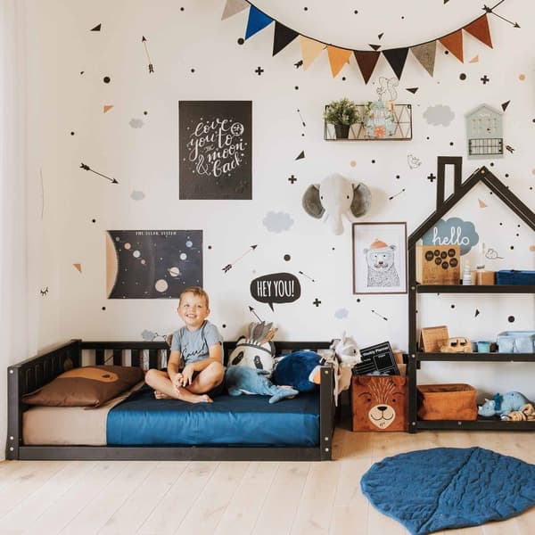 Montessori taaperon lattiasänky kiskoilla Kahden hengen sängyn runko, Parvisänky taaperolle Matalatasoinen sänky lasten sänkylle Taaperosänky Montesso