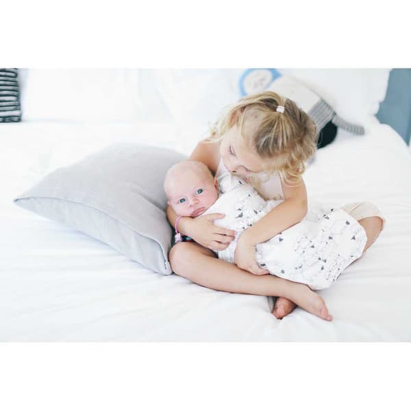 Ergobaby Swaddler Sheep Hvid