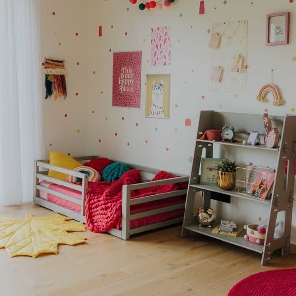 Montessori taaperon lattiasänkykehyksellä queen-koko, Montessori lattiasänky päiväsänkykehyksellä täysikokoinen Lasten puusängyn runko Taaperon sängyn