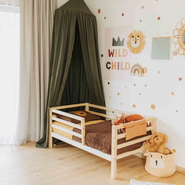 Säng för pojke, Säng för flicka, Låg barnsäng, barnsäng i trä, Montessori möbler barn, säng för samsovning, barnsäng med avtagbara räcken Trä 190x90cm
