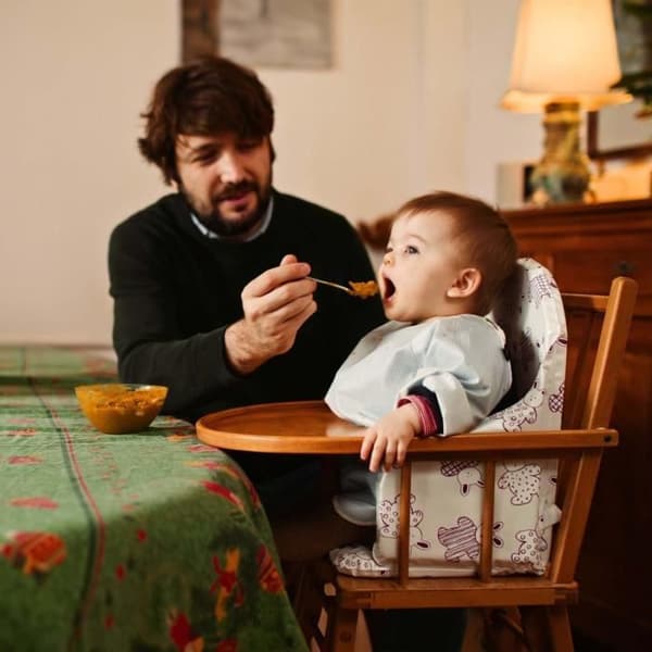 Looping Cushion High Chair Kaninband Pyjamas