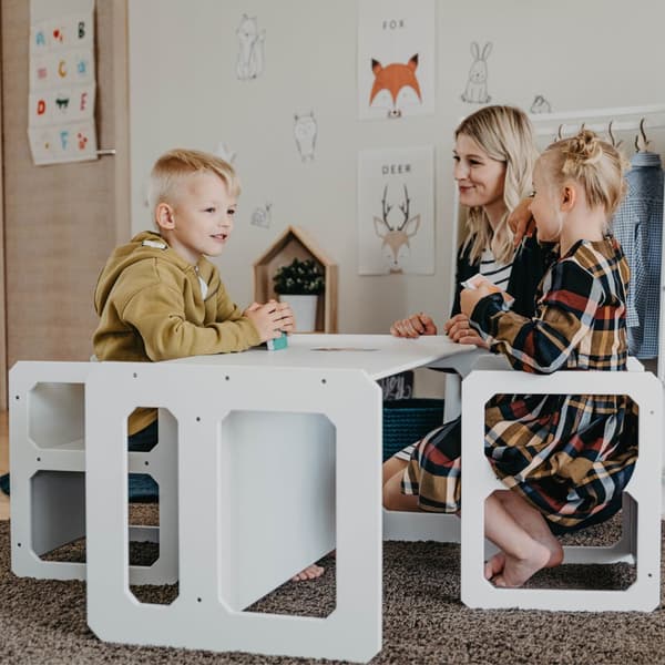 Säädettävä lasten oppimispöytä