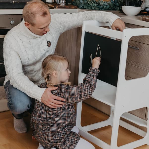 Køkkenskammel med kridttavle