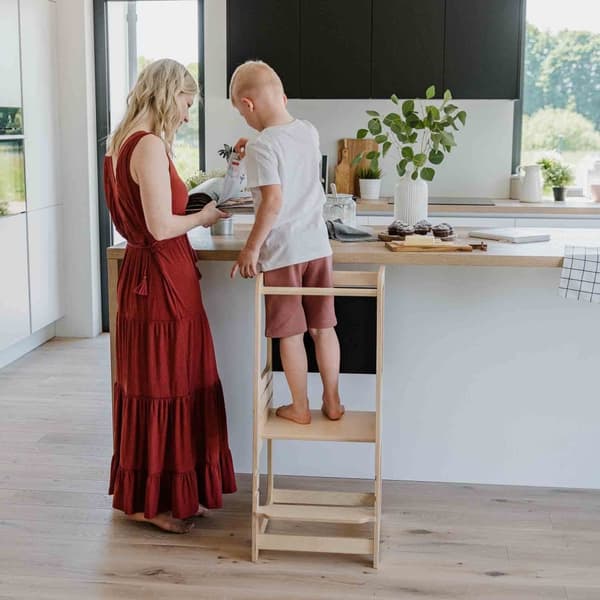 Køkkenskammel med kridttavle