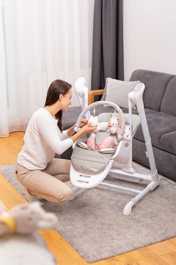 SYÖTTÖTUOLI JA KEINU INDIGO - BEIGE