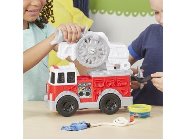 PlayDoh Fire Truck (E6103) CDON