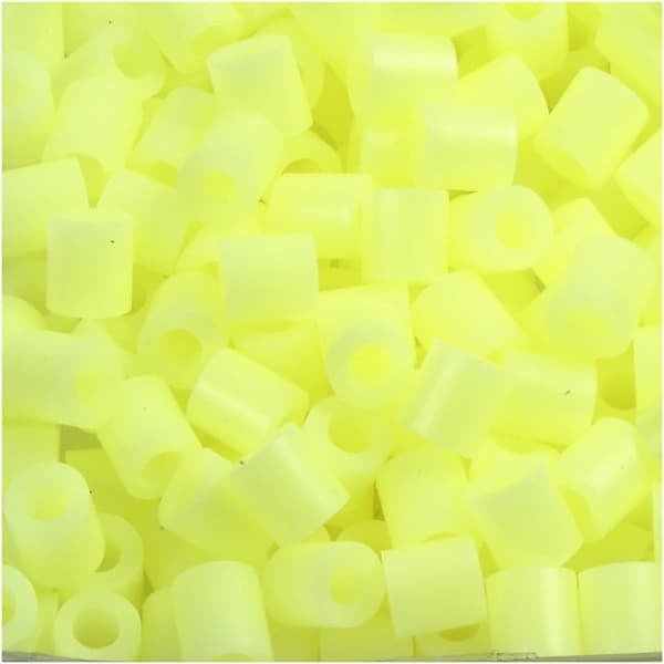 Rörpärlor 5x5 mm 6000 st Pastellgul (16)