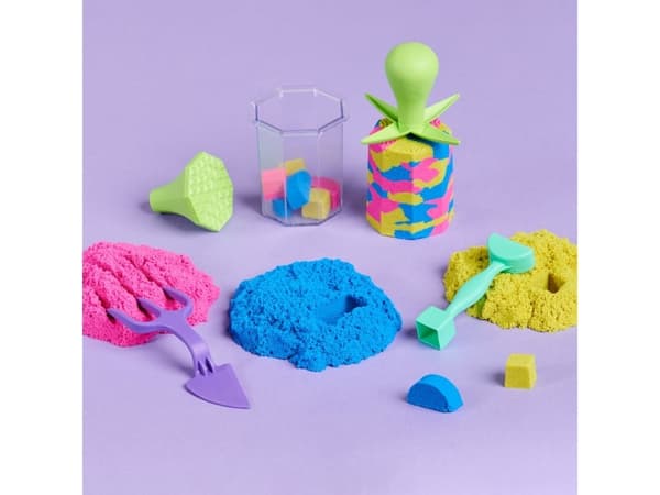 Kinetic Sand Squish N' Create