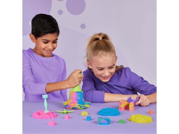 Kinetic Sand Squish N' Create