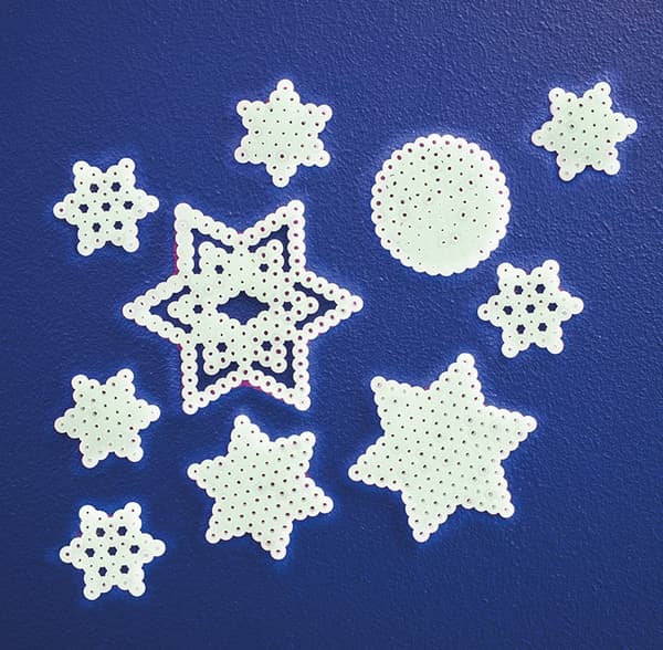 Pärlor till pärlplattor självlysande 1000-pack Playbox