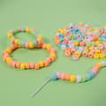 Miniatyrbild 2 av 2: Plastpärlor Pastell Med Stora Hål Kongo 1000-pack Playbox