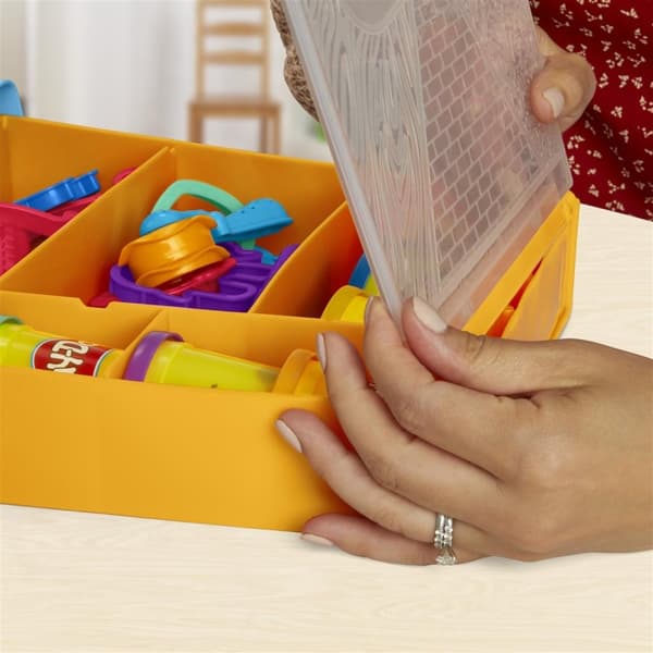Play-Doh Fantasidjur med förvaringslåda