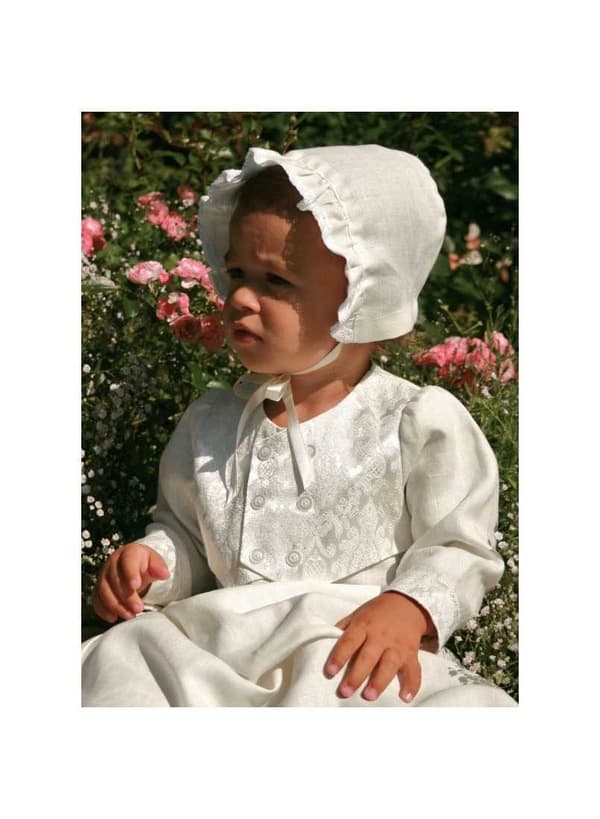 Dophätta Grace of Sweden - Tradition Antik i naturhvidt linned