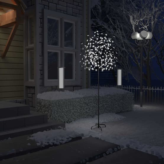 Plastgran 220 Led Körsbärsblommor Kallvitt Ljus 220 Cm