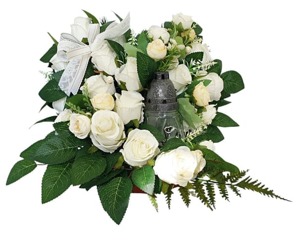 FLOT HJERTECENTER LAVET AF HVIDE ROSER TIL EN GRAV MED EN GRAF +/- 28cm