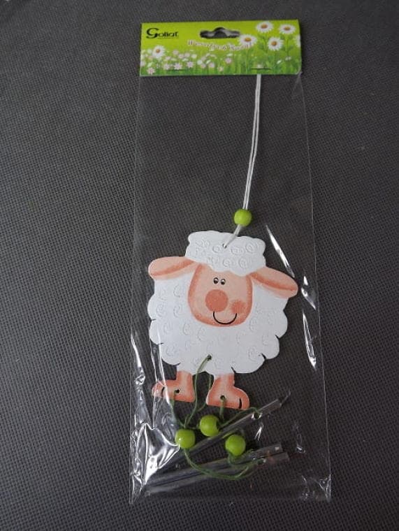 Lamm med klockor - trähänge, vit