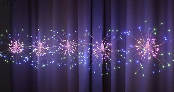 Xmas star - set med 5x färgglada fyrverkerier LED RGB fyrverkerier, 230V
