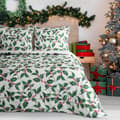 Pikkukuva 1 / 7: TORI Jouluinen vuodevaatteet setti 220x200 Eurofirany valkoinen vihreä kukkiva holly