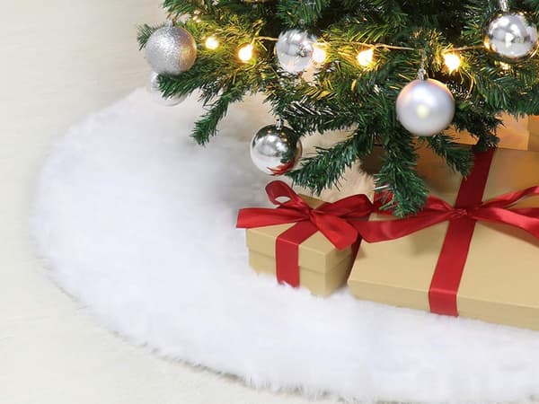 Julgransmatta vit päls 90 cm rund