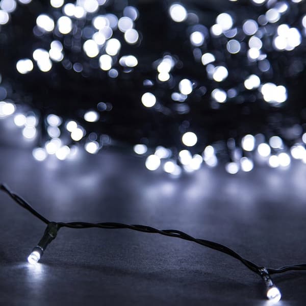 100 LED JOULUKUUSEN VALOJÄRJESTÖ joulukuuselle JOULUKUUSI ULKO-/SISÄLLÄ