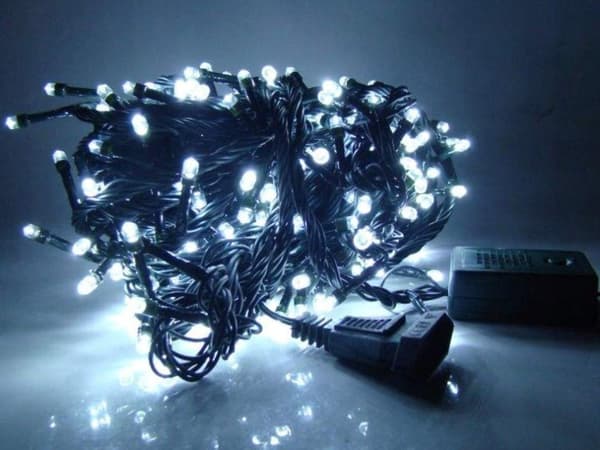 100 LED JOULUKUUSEN VALOJÄRJESTÖ joulukuuselle JOULUKUUSI ULKO-/SISÄLLÄ