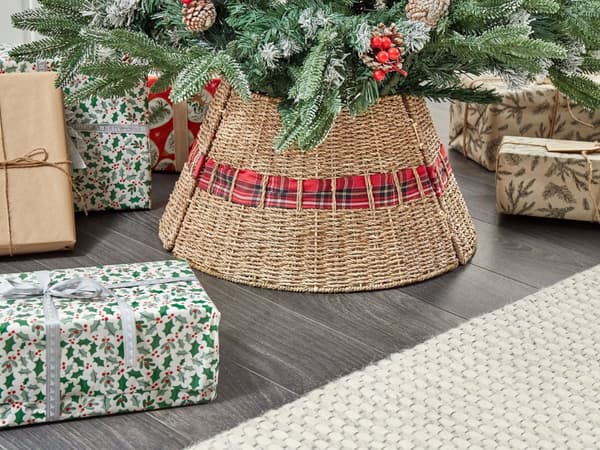 Kuusenjalan suojus luonnonväri meriruoho käsintehty pyöreä ⌀ 50 cm boho joulu