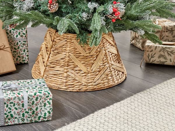 Kuusenjalan suojus luonnonväri vesihyasintti pyöreä ⌀ 50 cm käsintehty boho joulu