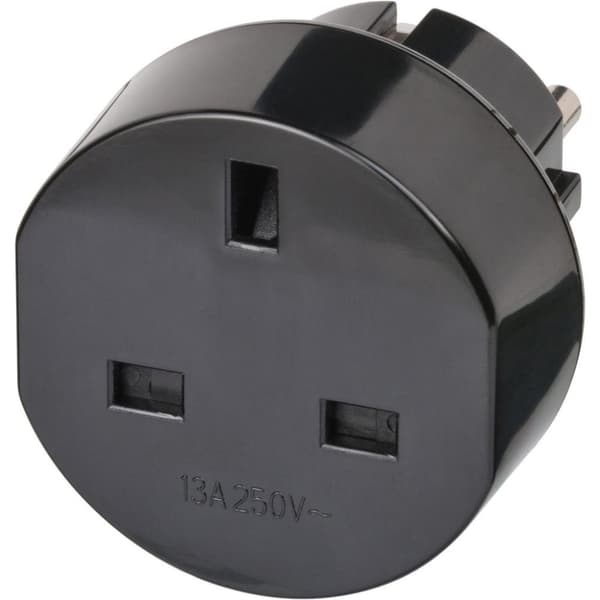 Brennenstuhl BN-1508530 Matkasovitin GB-Eurooppa Maadoitettu musta