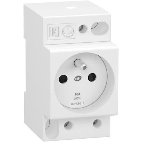 Schneider R9PCS616 Modulärt strömuttag 2P+E - 16 A