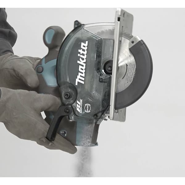 Makita Cirkelsåg batteridriven 150 mm exkl. batteri/laddare 18 V