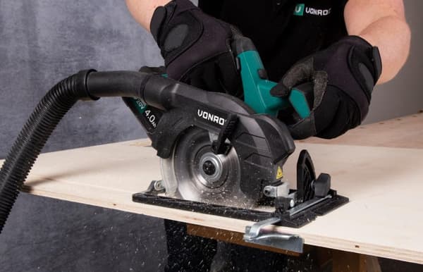 VONROC Rundsav 20V - 150mm | Inkl. 4.0Ah akku og oplader