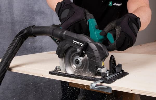 VONROC Rundsav 20V - 150mm | Inkl. 2.0Ah akku og oplader