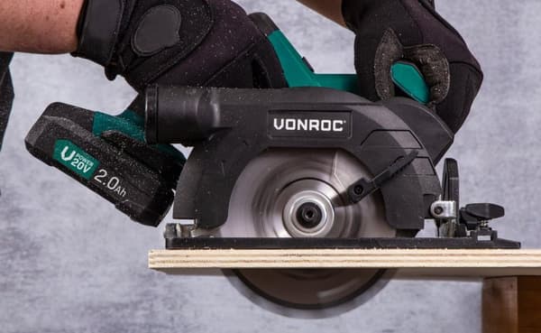 VONROC Rundsav 20V - 150mm | Inkl. 2.0Ah akku og oplader