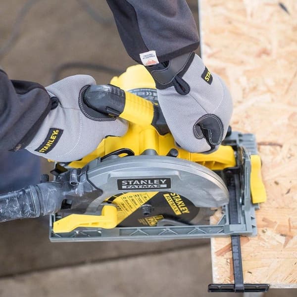 Stanley FME301K 19 cm Sort, Gul 5500 o/min 1650 W