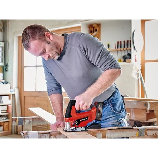 Einhell Sladdlös sticksåg TC-JS 18/70 Li Kit (18V, skärdjup 70 mm) Levereras med batteri 2,5Ah och laddare
