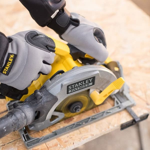 Stanley FME301 1650W handhållen cirkelsåg