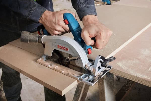 Bosch GKS 185-Li 18V batteridrevet rundsav