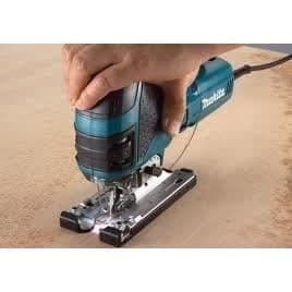 MAKITA sticksåg 135mm 4351FCT 720W
