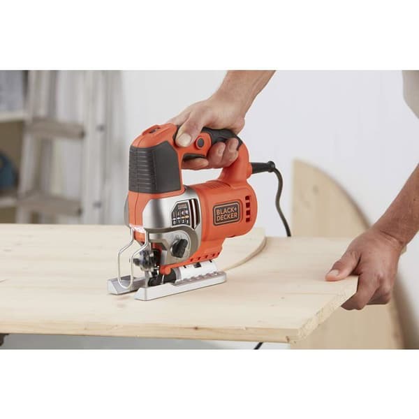 Pendelsticksåg 650W BLACK+DECKER BES610-QS - Elektrisk - Trådbunden - LED-belysning