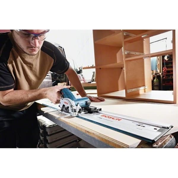 Bosch Professional GKS 12V-26 cirkelsåg - Kompakt och praktisk för träbearbetning