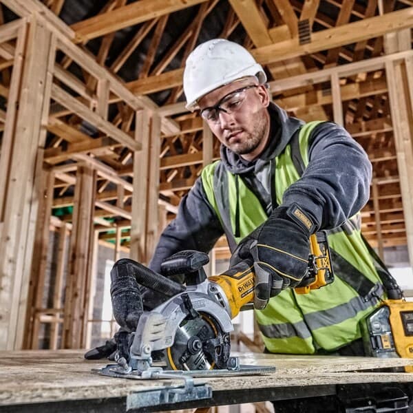 DEWALT DCS571P2 bärbar cirkelsåg 115 mm 2x XR 18V 5Ah T-STAK II Svart, Gul