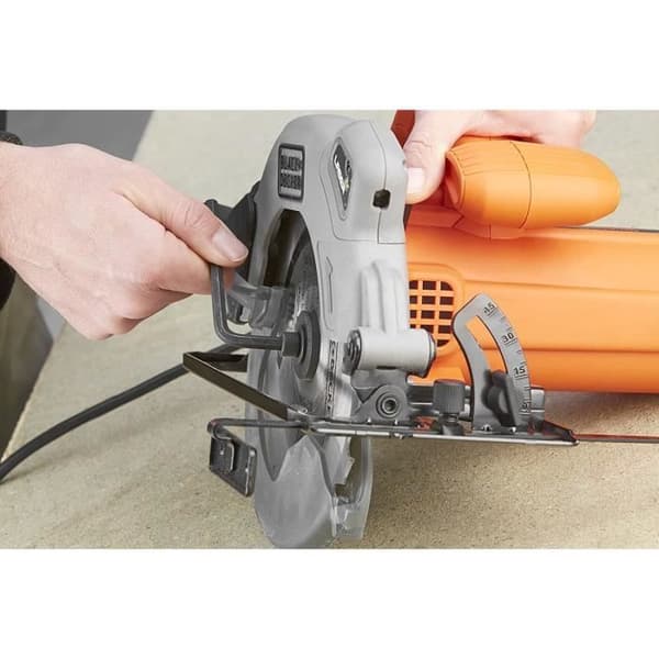 BLACK+DECKER 1250W Cirkelsåg med sladd (Levereras med 1 klinga + 1 parallellanslag + 1 insexnyckel) - CS1250L-QS