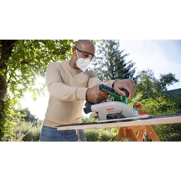 Bosch Home and Garden Universal Circ 18V-53 akkukäyttöinen käsipyörösaha - maks. sahaussyvyys 53 mm