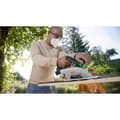 Pikkukuva 2 / 3: Bosch Home and Garden Universal Circ 18V-53 akkukäyttöinen käsipyörösaha - maks. sahaussyvyys 53 mm