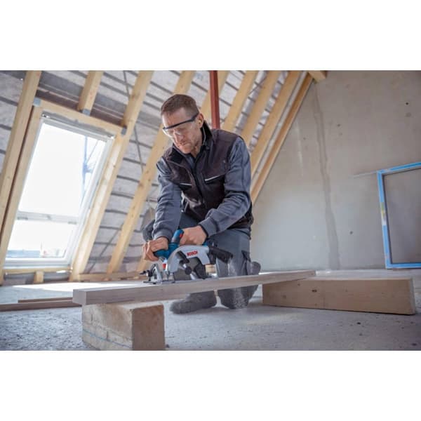 Bosch Professional GKS 18V-57-2 L Cirkelsåg batteridriven 165 mm inkl. 2x batterier, inkl. laddare, inkl. väska 18 V