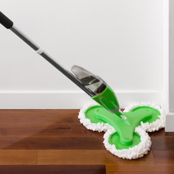 Golvmopp med Spraydispenser